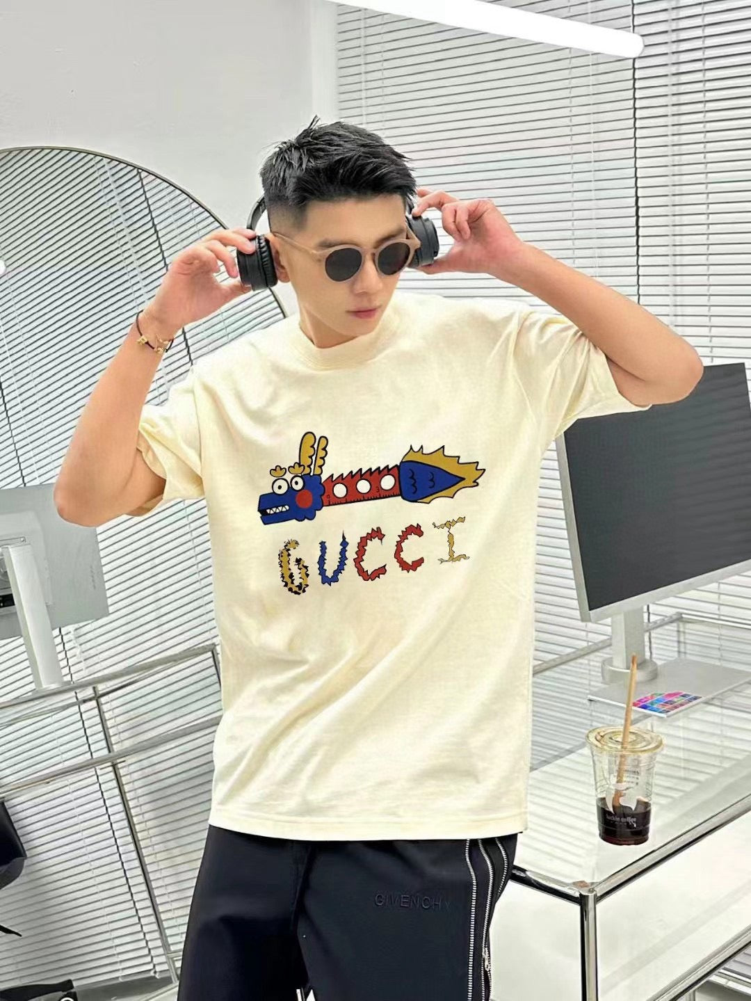 Gucci White T-Shirt with Dragon Graphic