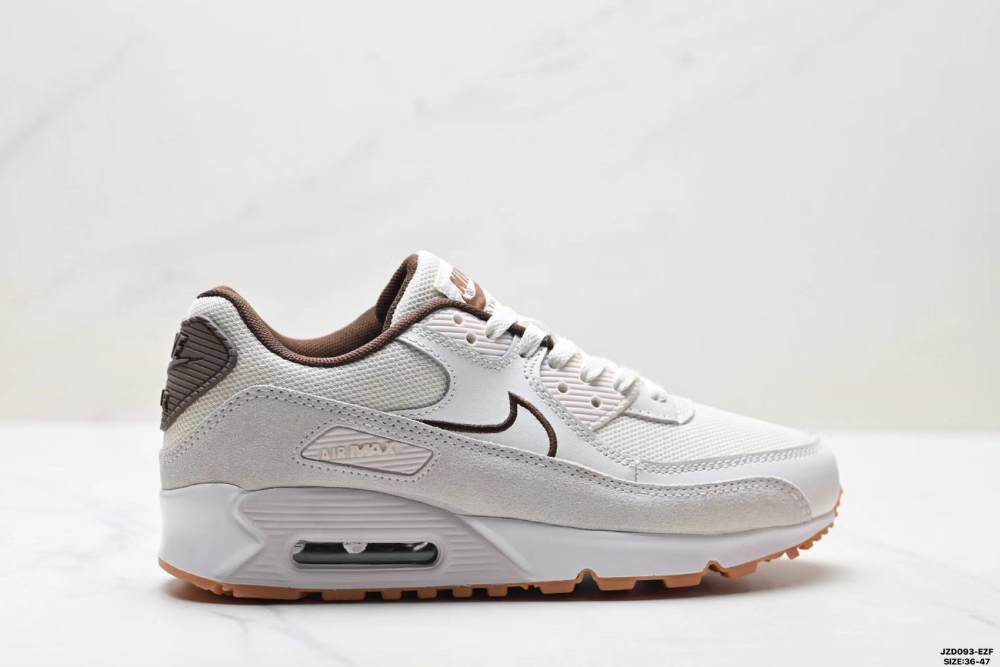 Nike Air Max in White/Grey/Black: Monolithic Gradient