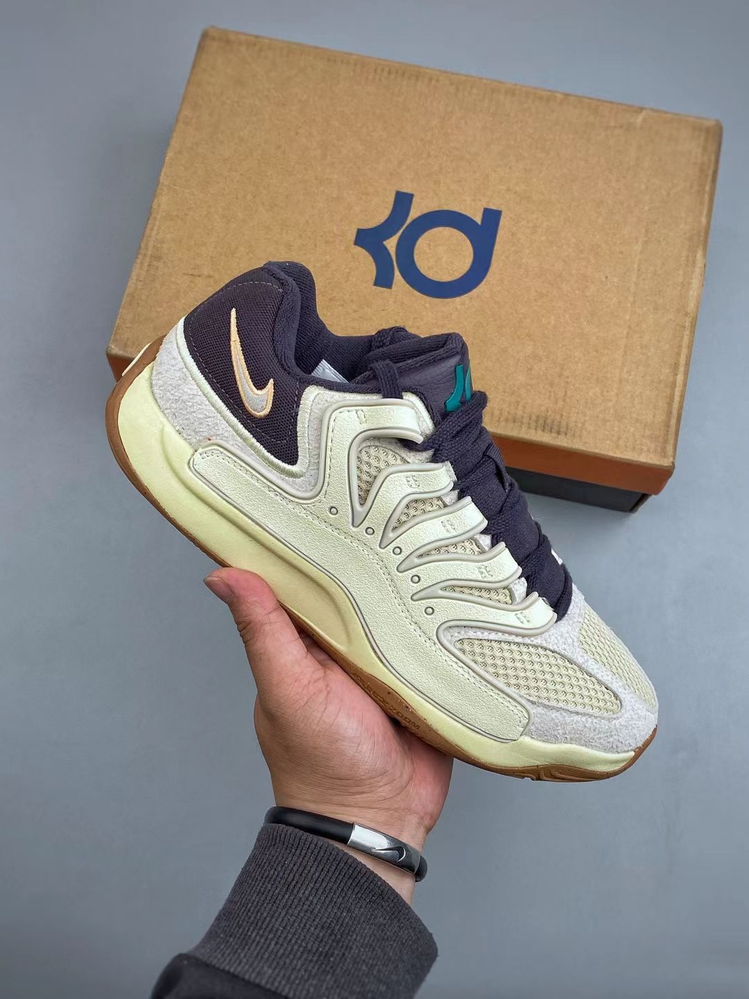 Nike KD 18 “35” – Legacy in Cream &amp; Green