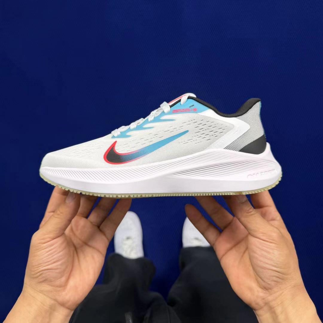 Nike Zoom Winflo in White/Cyan/Red: Kinetic Aura