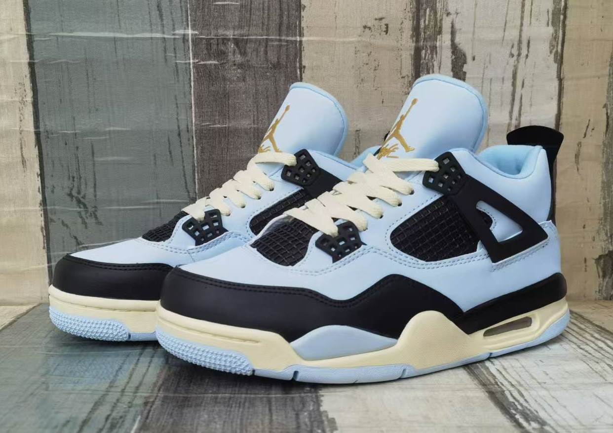 Air Jordan 4 Retro "Light Steel Grey"