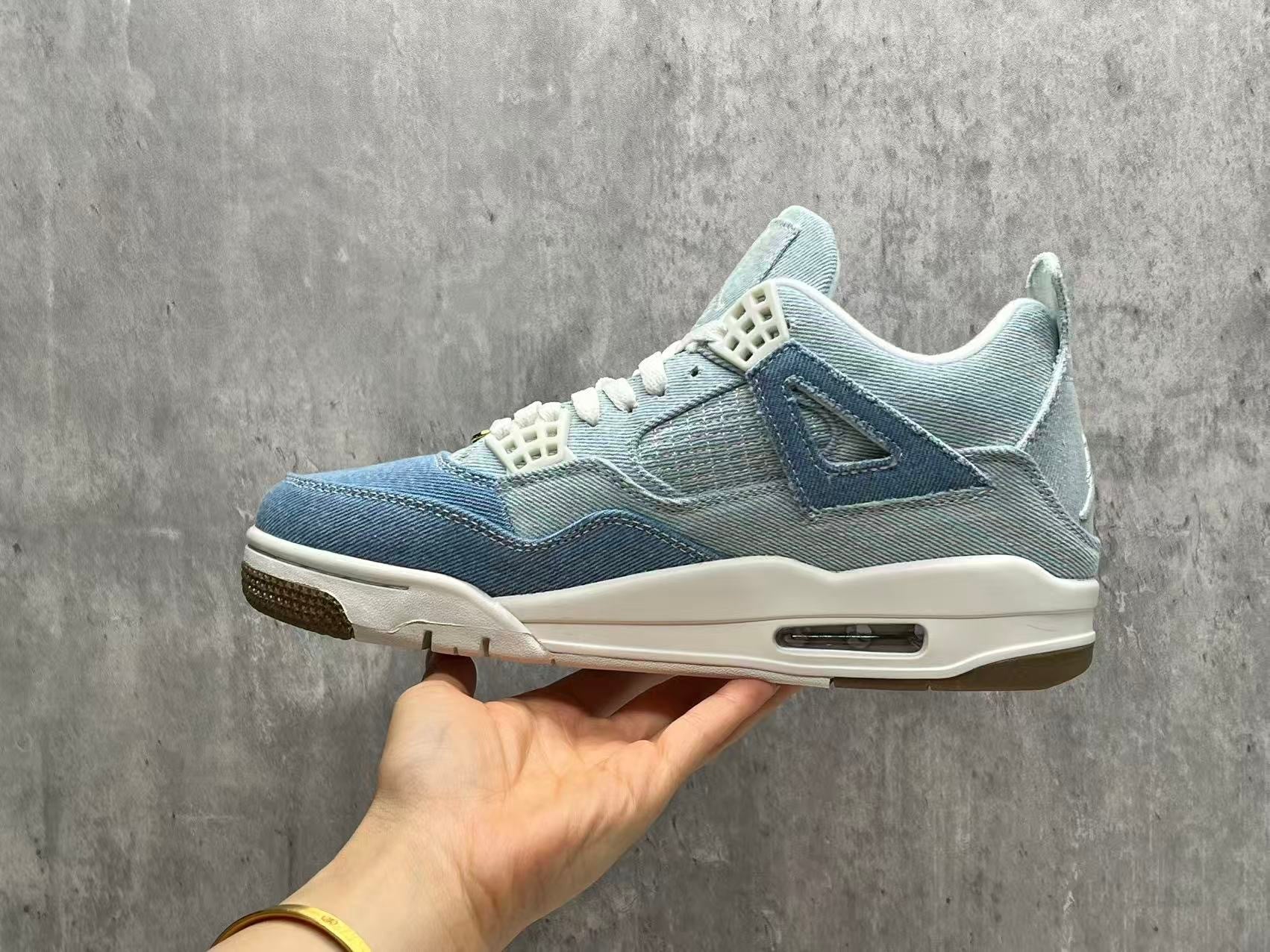 Air Jordan 4 Retro 'Denim'