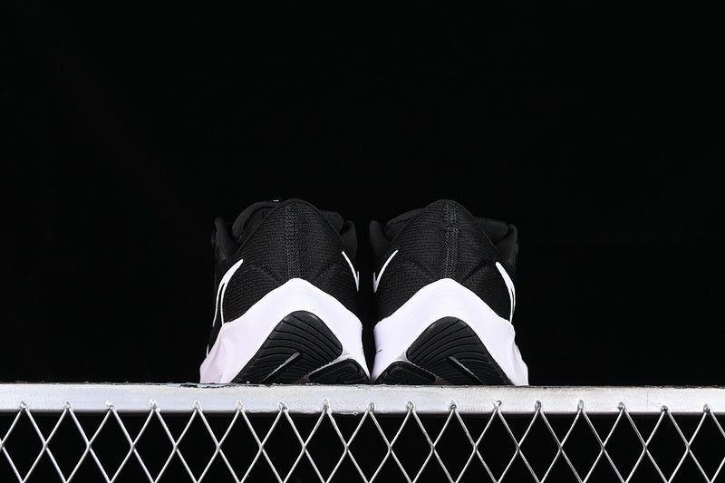 Nike Air Zoom Pegasus 38 'White/Black'