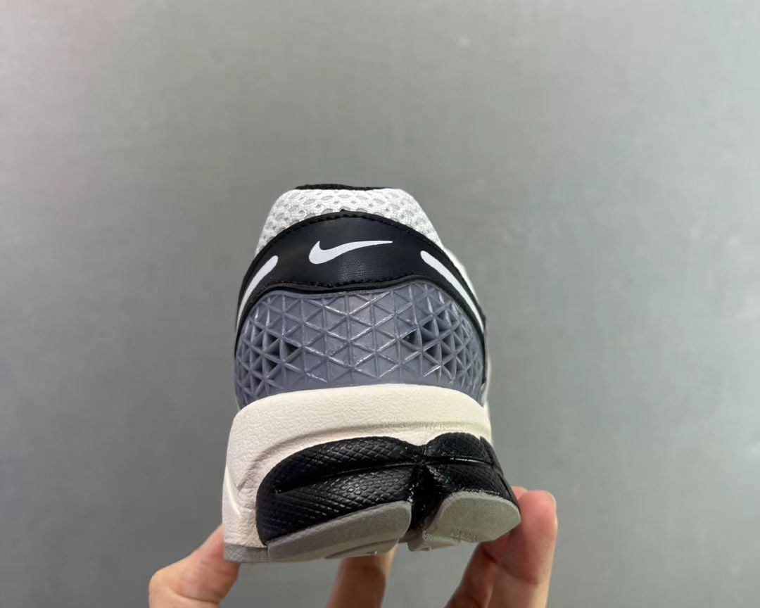 Nike Zoom Vomero 5 “Grey/Black” – Retro Runner Reimagined