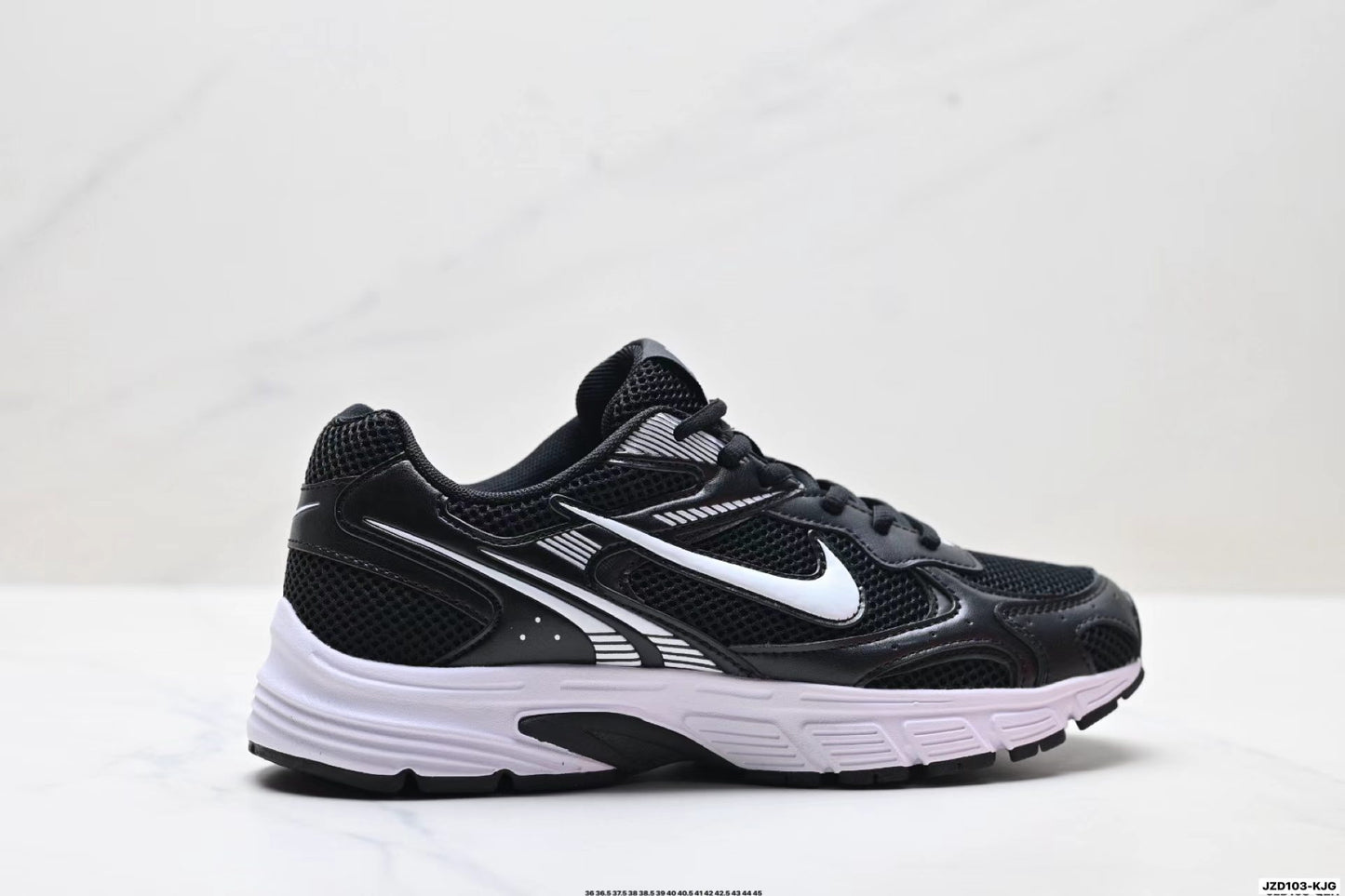 Nike Zoom Vomero 20 in Black/White: Monolithic Precision