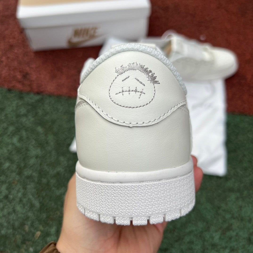 Nike Air Jordan 1 Low – Triple White