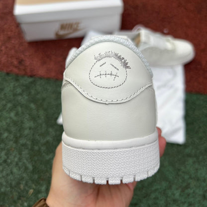 Nike Air Jordan 1 Low – Triple White