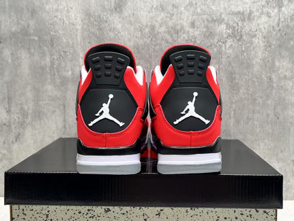 Air Jordan 4 Retro "Black / Red"