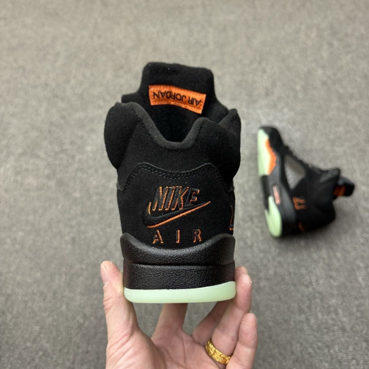 JORDAN 5 Retro High Michael