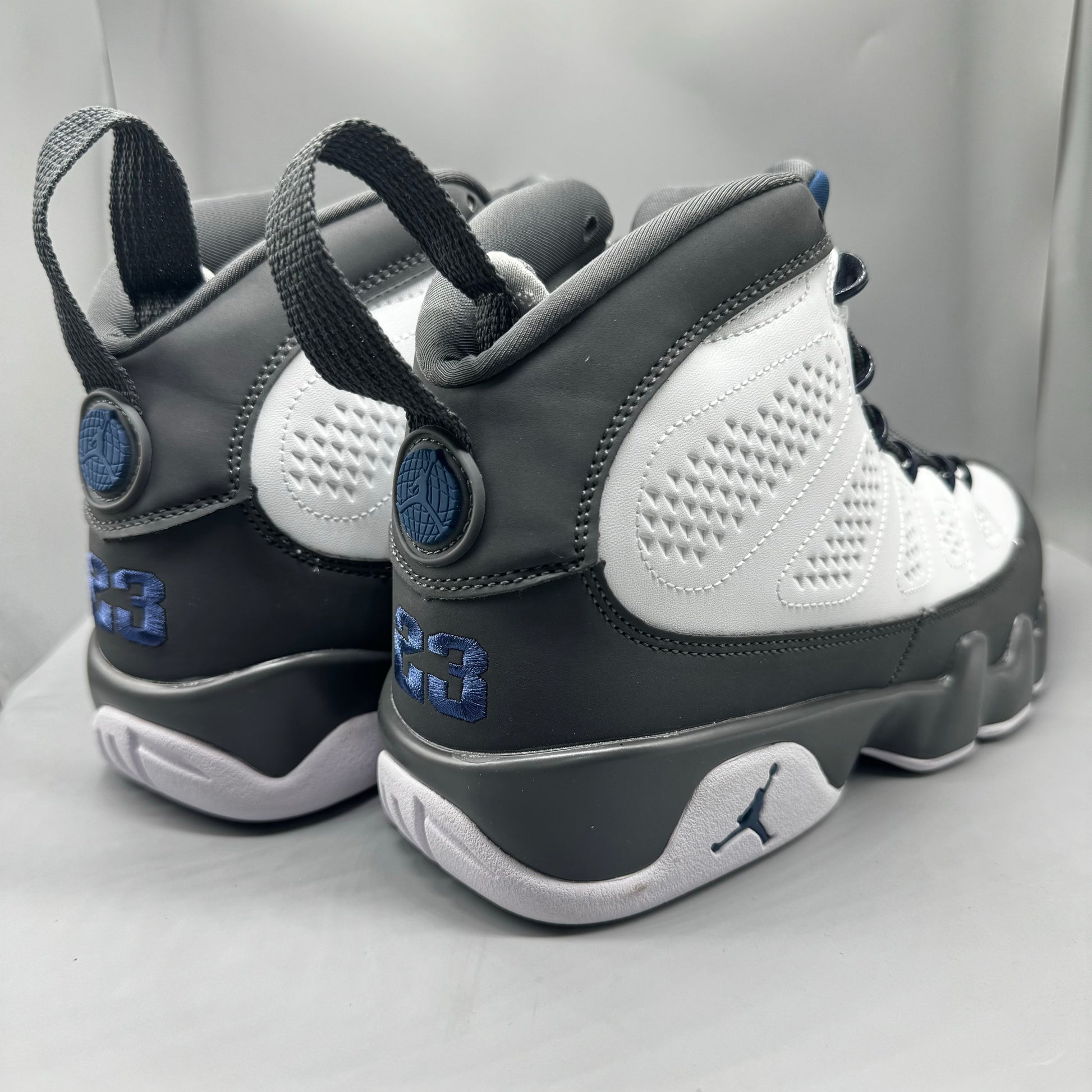 Air Jordan IX Retro "White / Dark Charcoal"