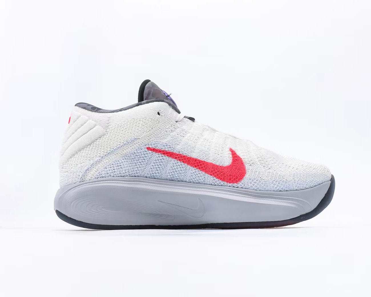 Nike G.T. Hustle 3 "White/University Red" – Classic Court Energy