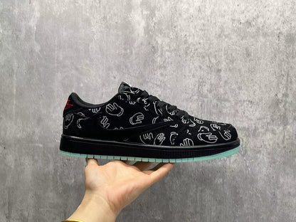 Air Jordan 1 Low "Reverse Black Toe"