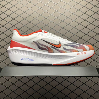 Nike Zoom Fly "Flame" – High-Octane Marathon Trainer