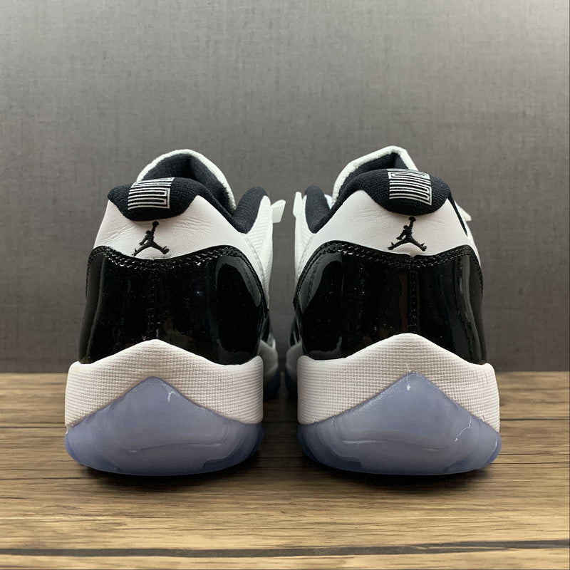 AIR JORDAN 11 RETRO LOW CONCORD WHITE/BLACK