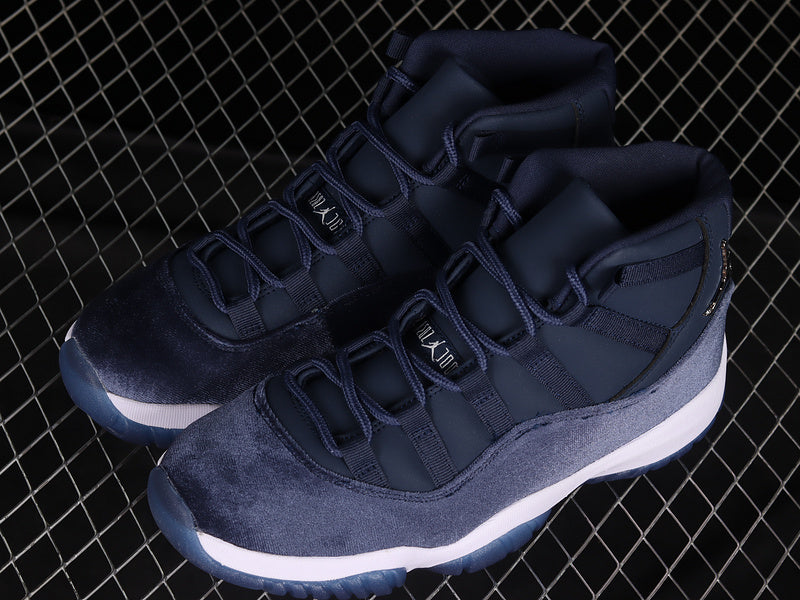 AIR JORDAN 11 RETRO NAVY VELVET MIDNIGHT NAVY/METALLIC SILVER/WHITE