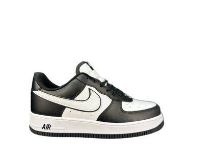 NIKE AIR FORCE 1 "Double Swoosh Panda"