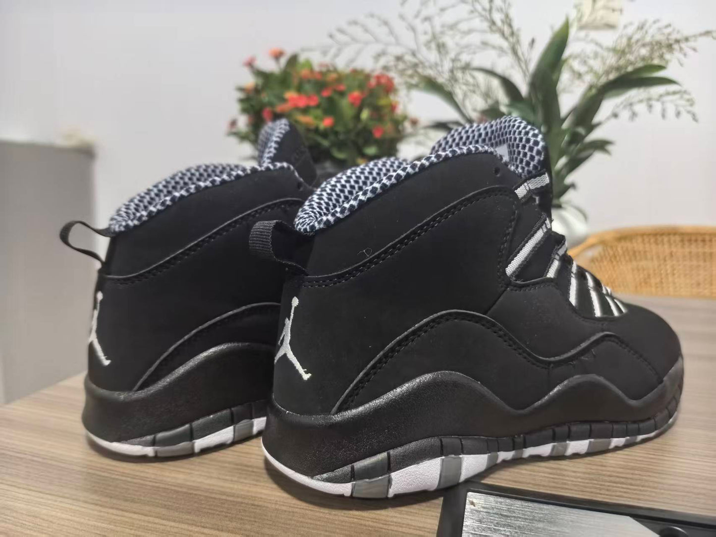 Air Jordan X Retro "Triple Black"