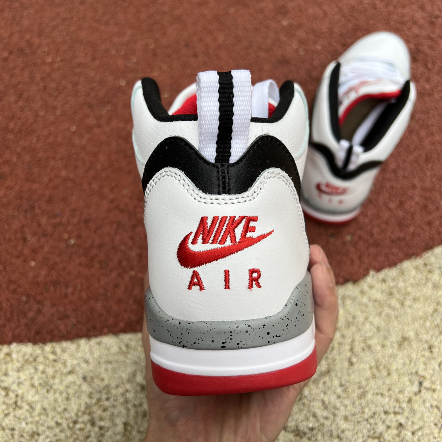 JORDAN 13 "White/Grey/Red"