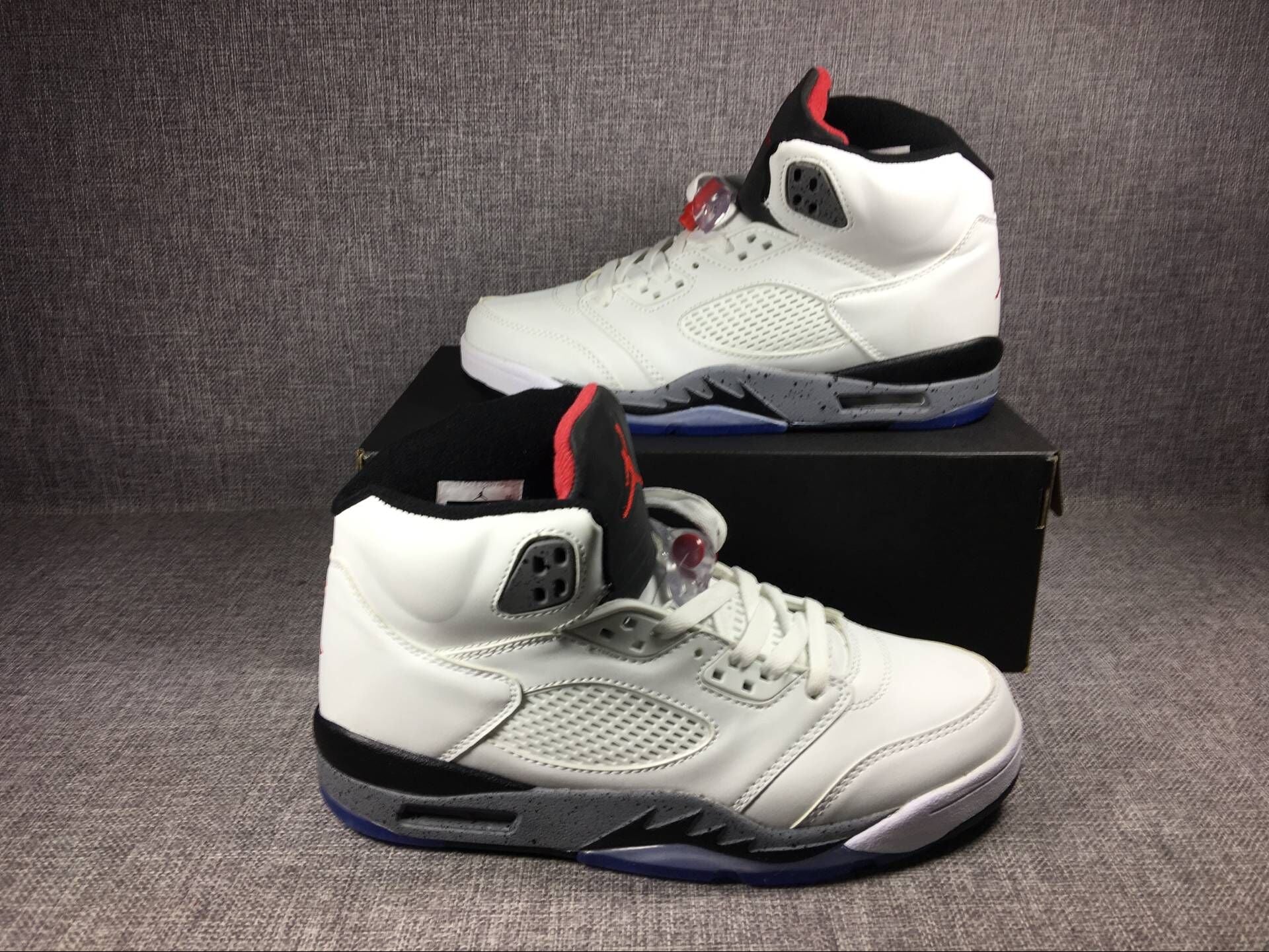 Air Jordan 5 Retro "White Cement"