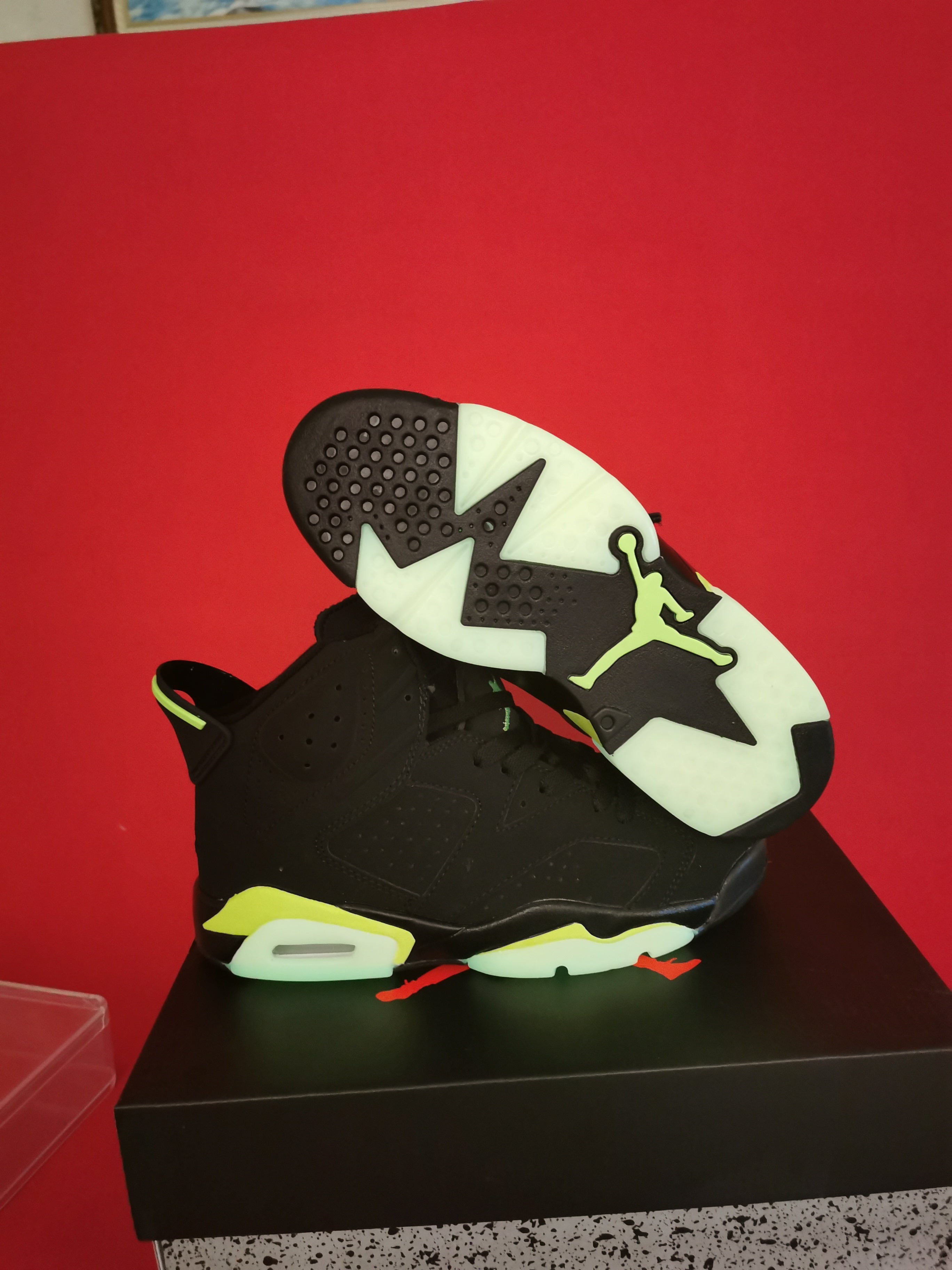 Jordan 6 Black and green