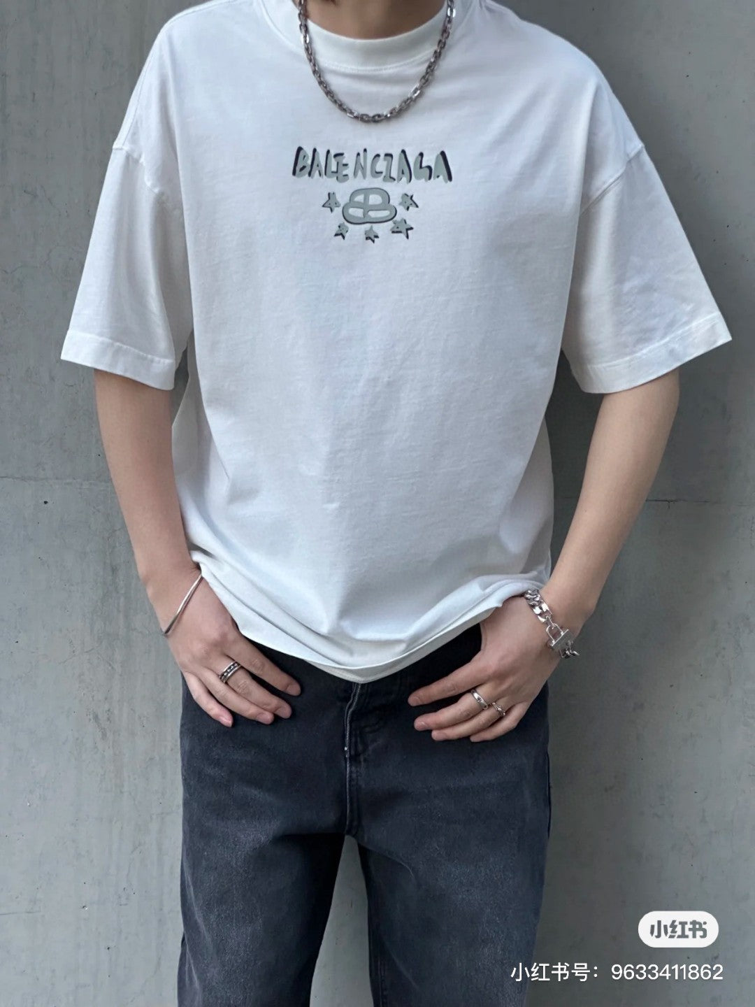 Balenciaga Paris Graphic T-Shirt (White)