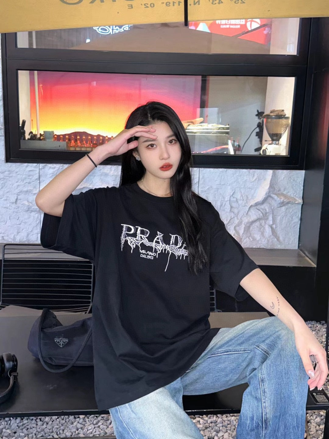 Pra*a graphic logo t-shirt (black)