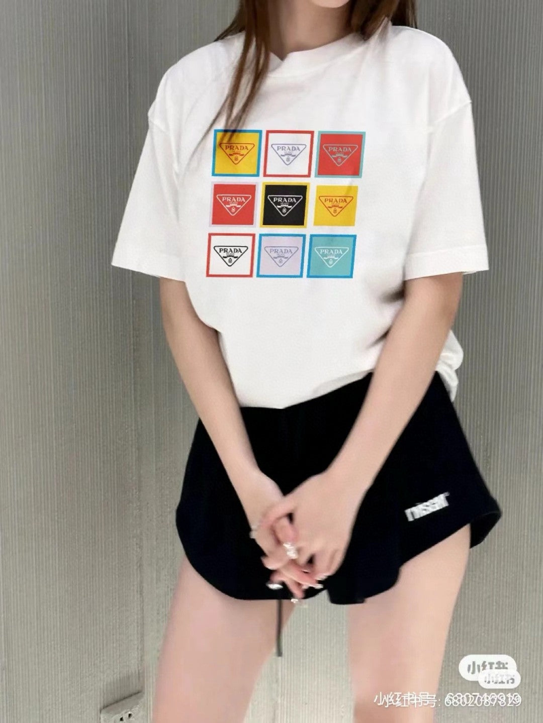 Pra*a pop art logo t-shirt