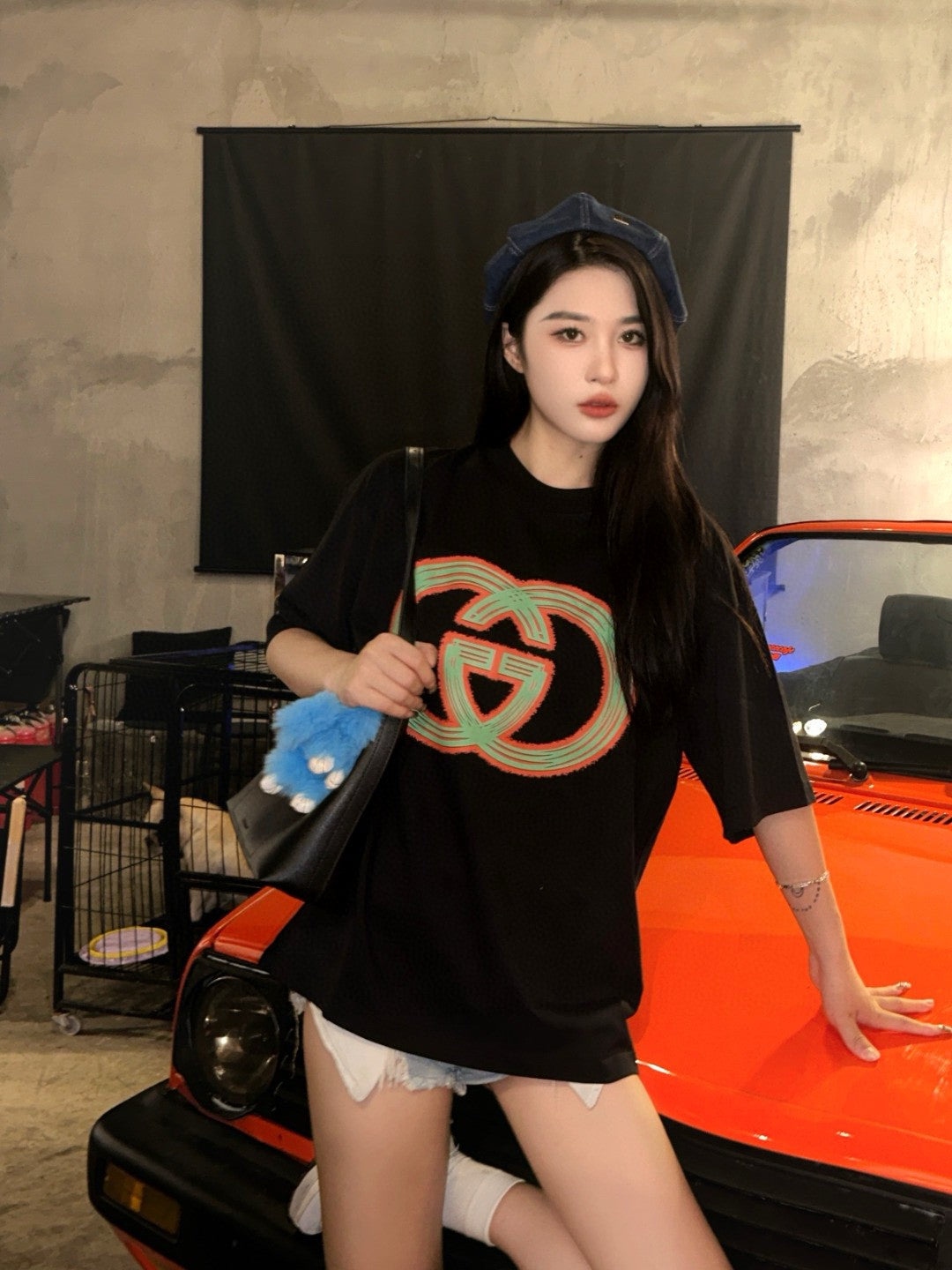 G*u*i multicolor interlocking g logo black t-shirt