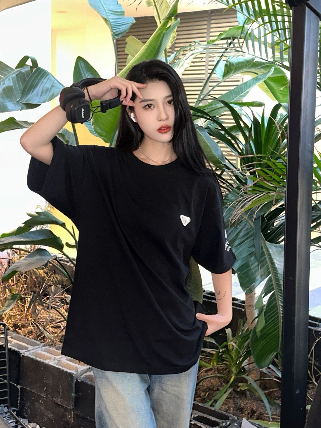 Pra*a logo t-shirt (black)