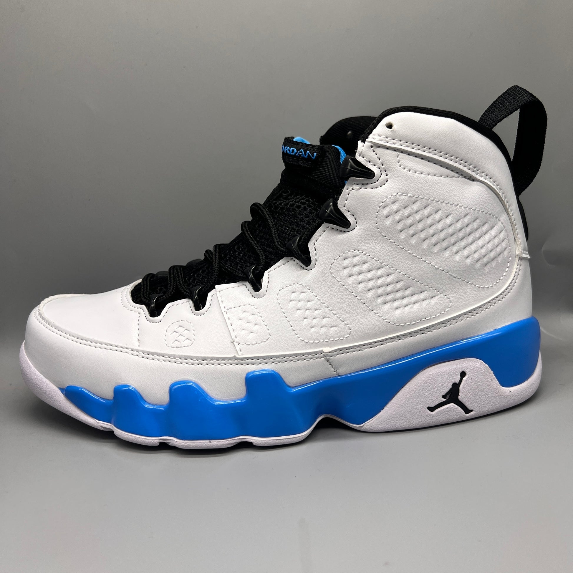 Air Jordan IX Retro "White / Moon"