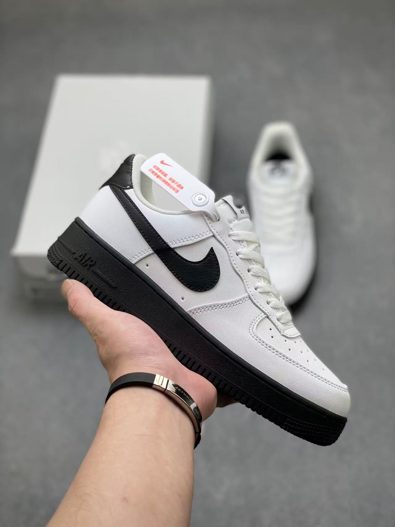 Nike Air Force 1 “White/Black” – Iconic Style, Modern Comfort