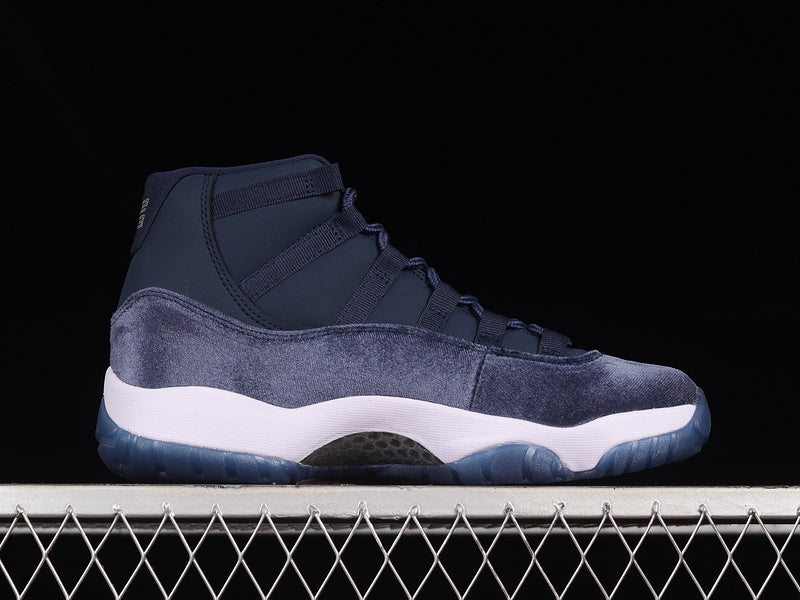 AIR JORDAN 11 RETRO NAVY VELVET MIDNIGHT NAVY/METALLIC SILVER/WHITE