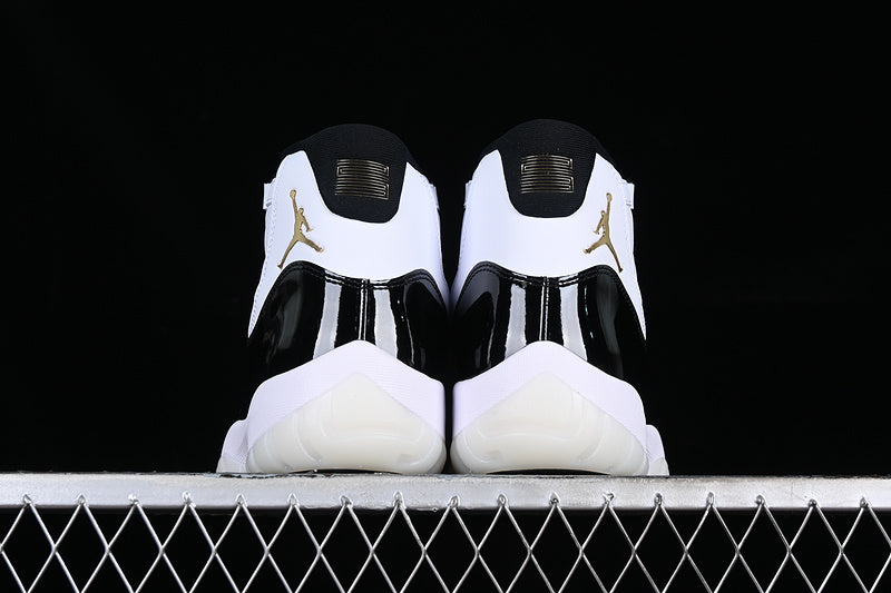 AIR JORDAN 11 DMP WHITE