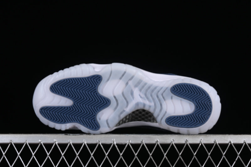 AIR JORDAN 11 LOW DIFFUSED BLUE WHITE