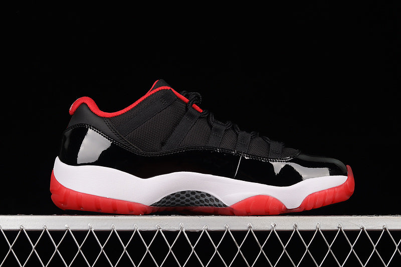 AIR JORDAN 11 RETRO LOW BRED BLACK/TRUE RED/WHITE