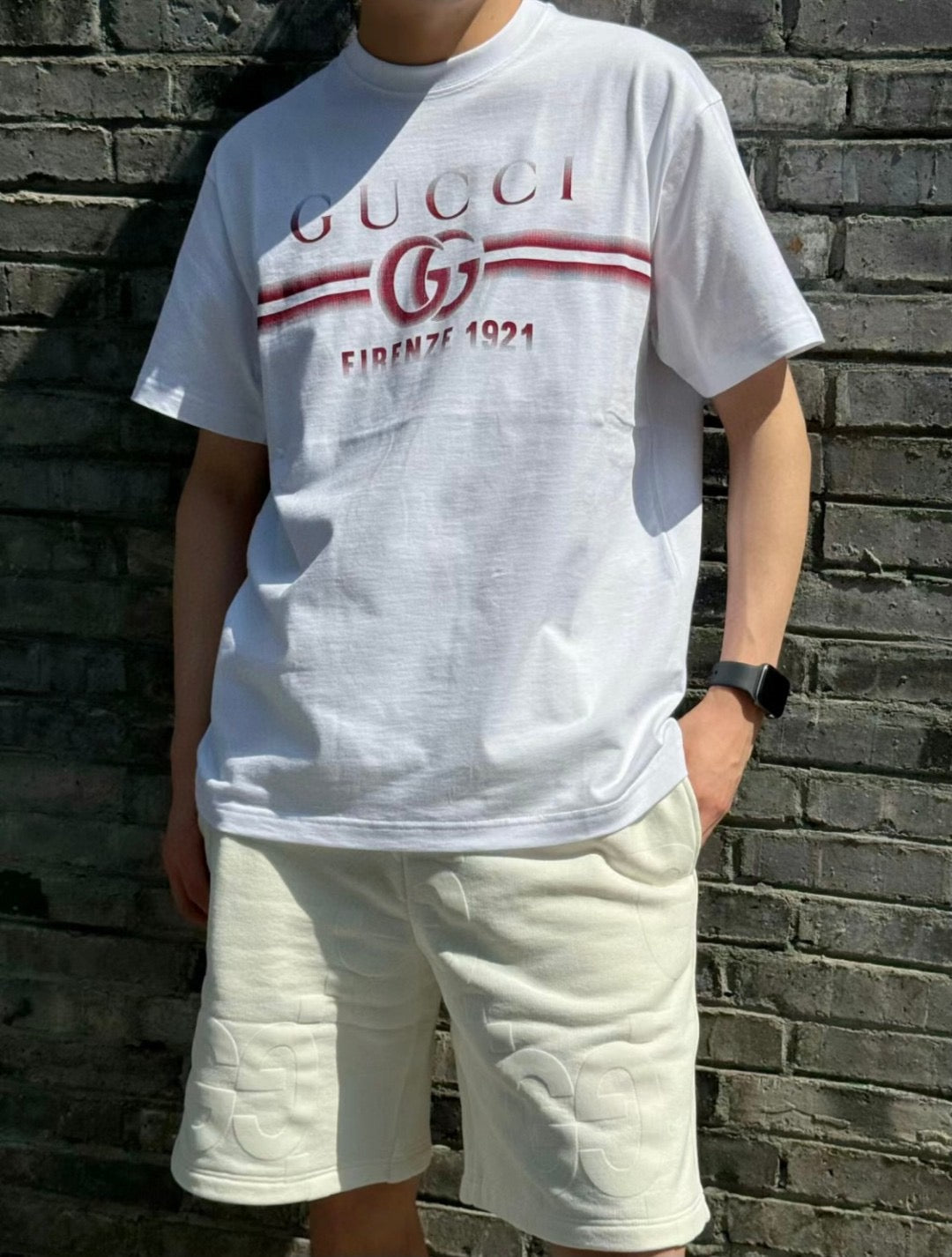 G*u*i white t-shirt with firenze 1921 logo