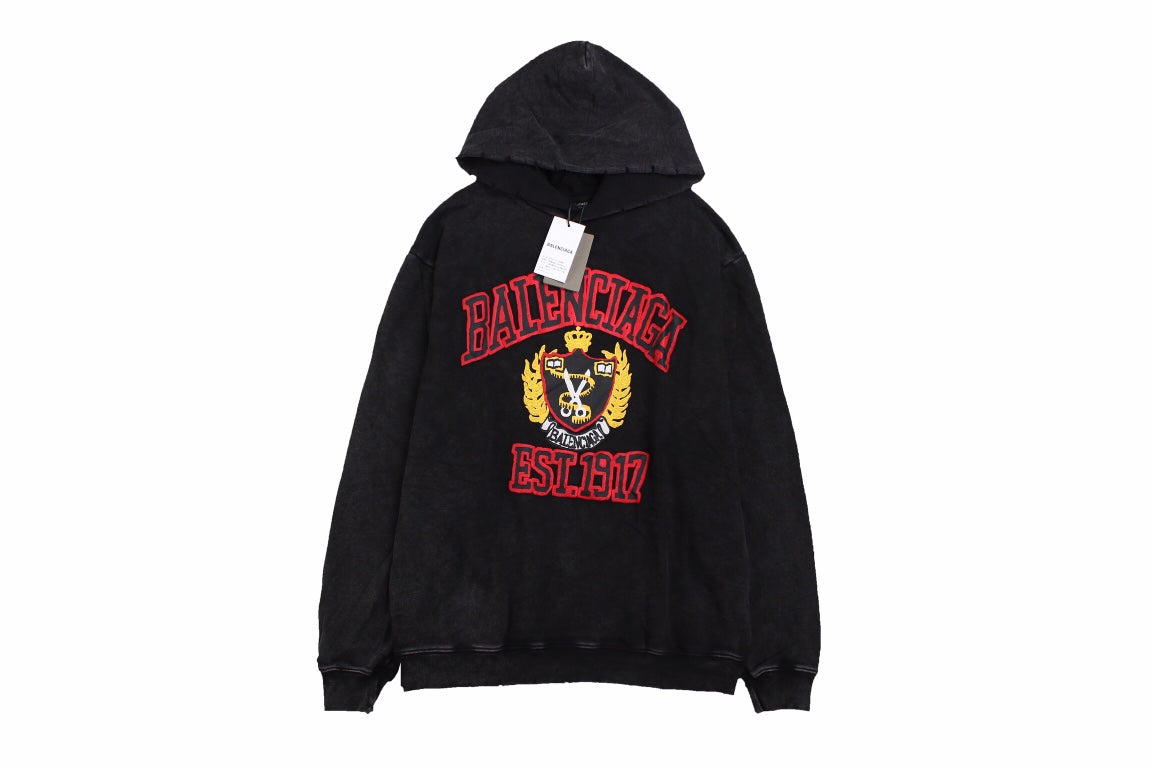 Ba*len*cia*ga black crest hoodie