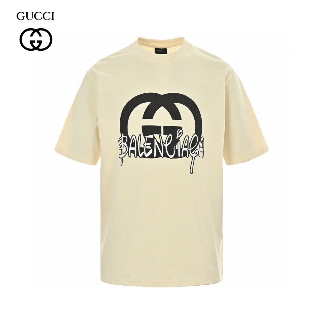 g*u*i x Ba*len*cia*ga hacker project t-shirt (cream)