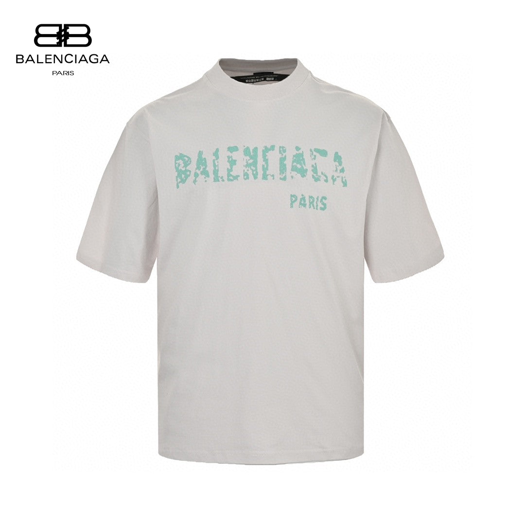 Ba*len*cia*ga distressed logo t-shirt in white