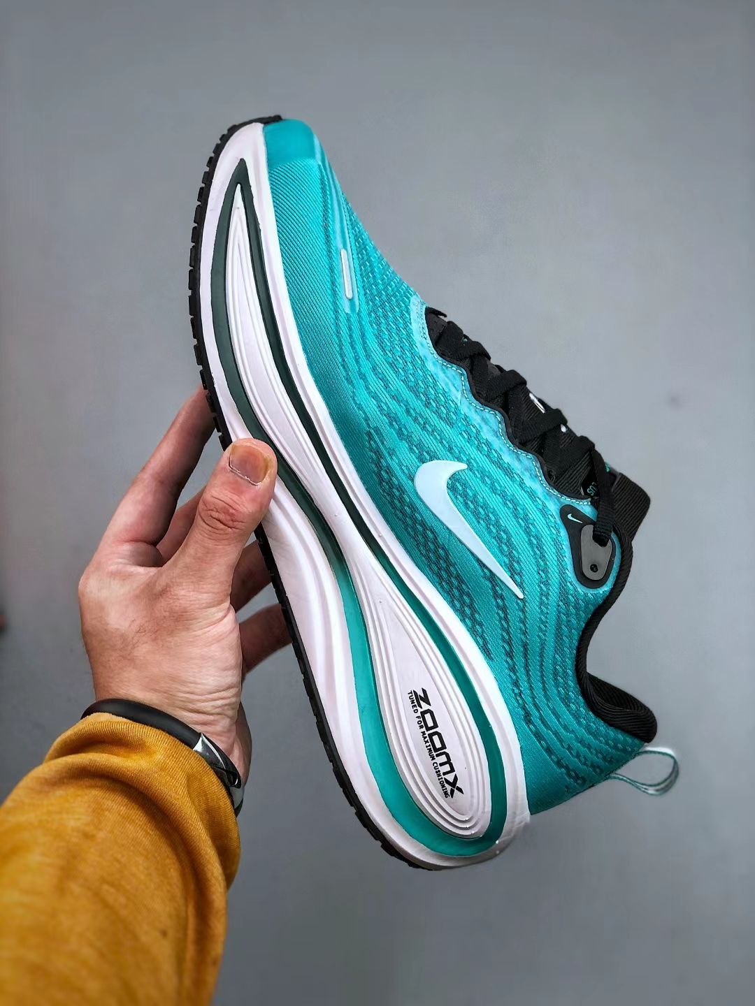 Nike Air Zoom Pegasus “Ocean Blue” – Deep Dive Performance