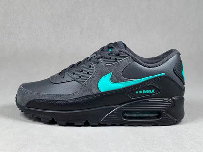 Nike Air Max 90 “Black/Green” – Iconic Contrast