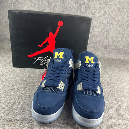Air Jordan 4 Retro "Cerulean"
