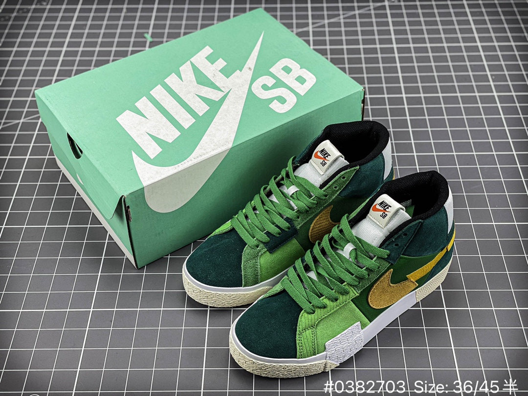 Nike SB Blazer MID ”MOSAIC“