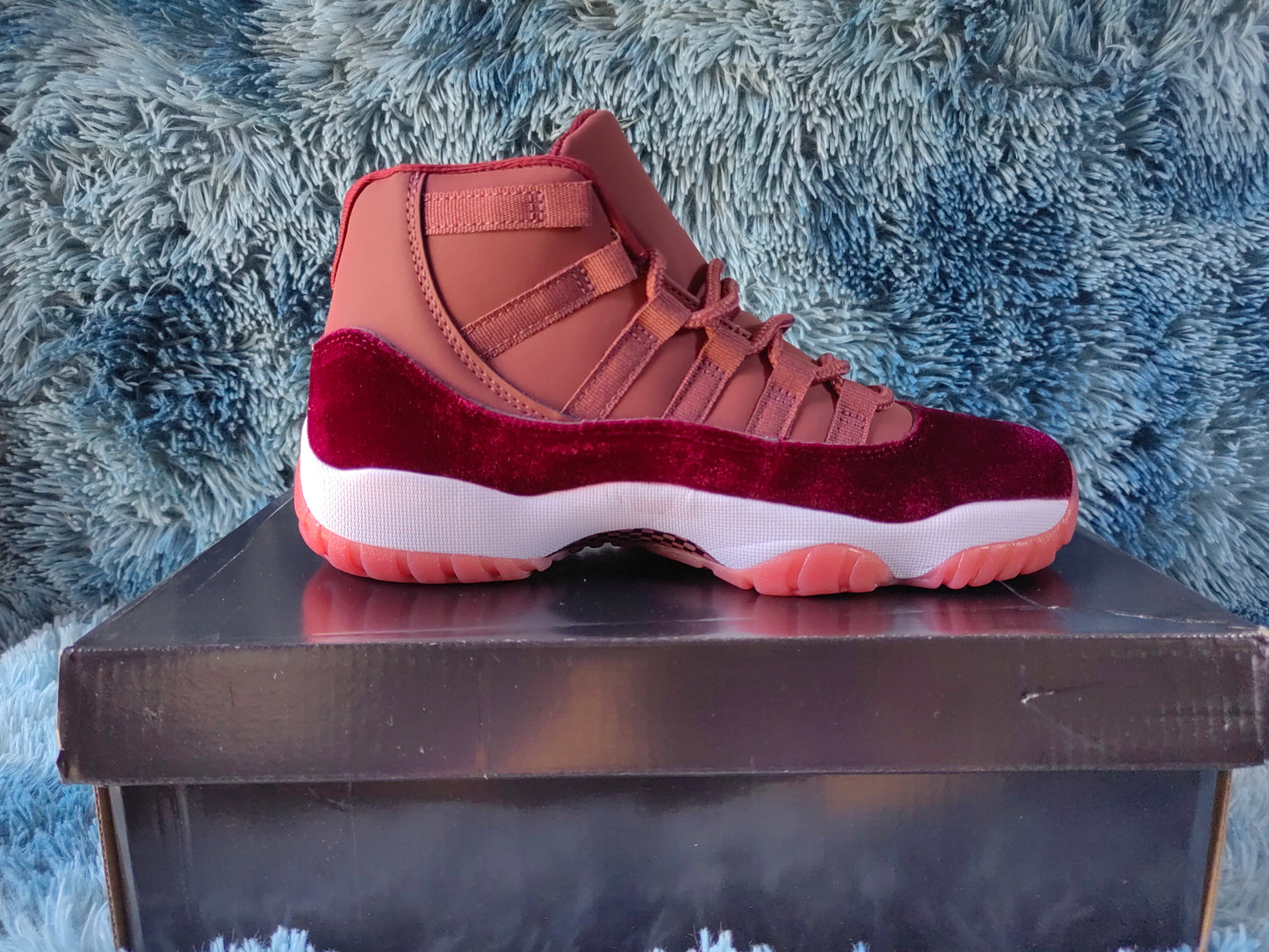 JORDAN 11 “Heiress”