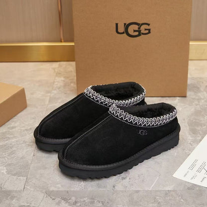 UGG black thick soled shoes (Copy)
