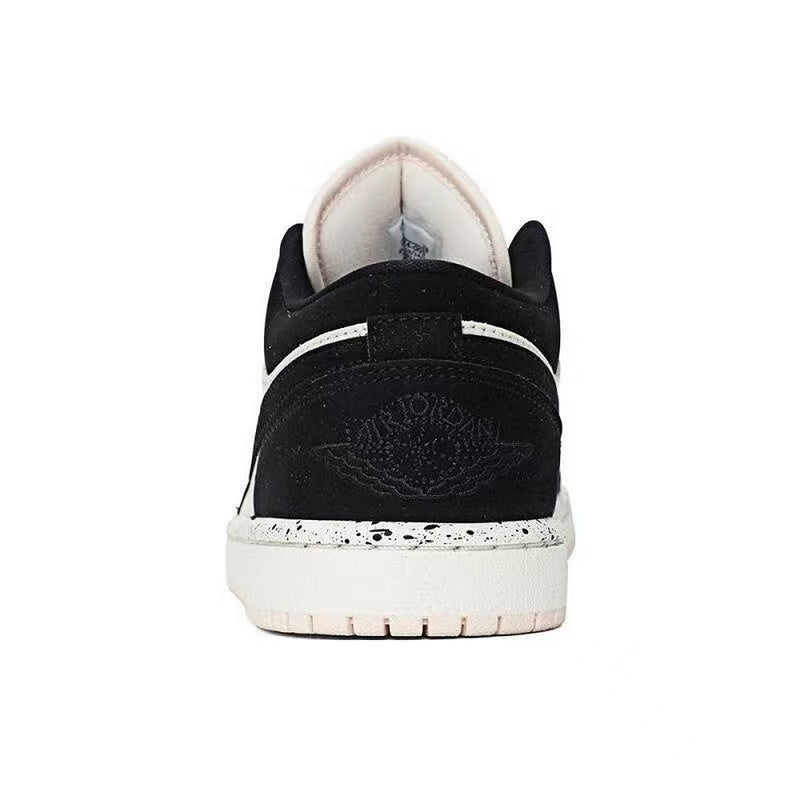 AIR JORDAN 1 LOW OG "BLACK / BLACK - GUAVA ICE - SAIL"