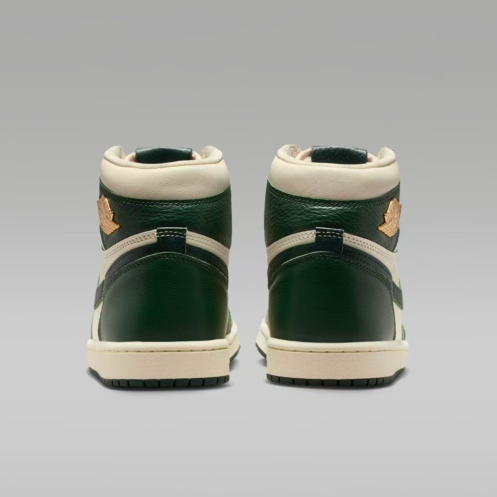 AIR JORDAN 1 HIGH OG "WHEAT / PALE GREEN"
