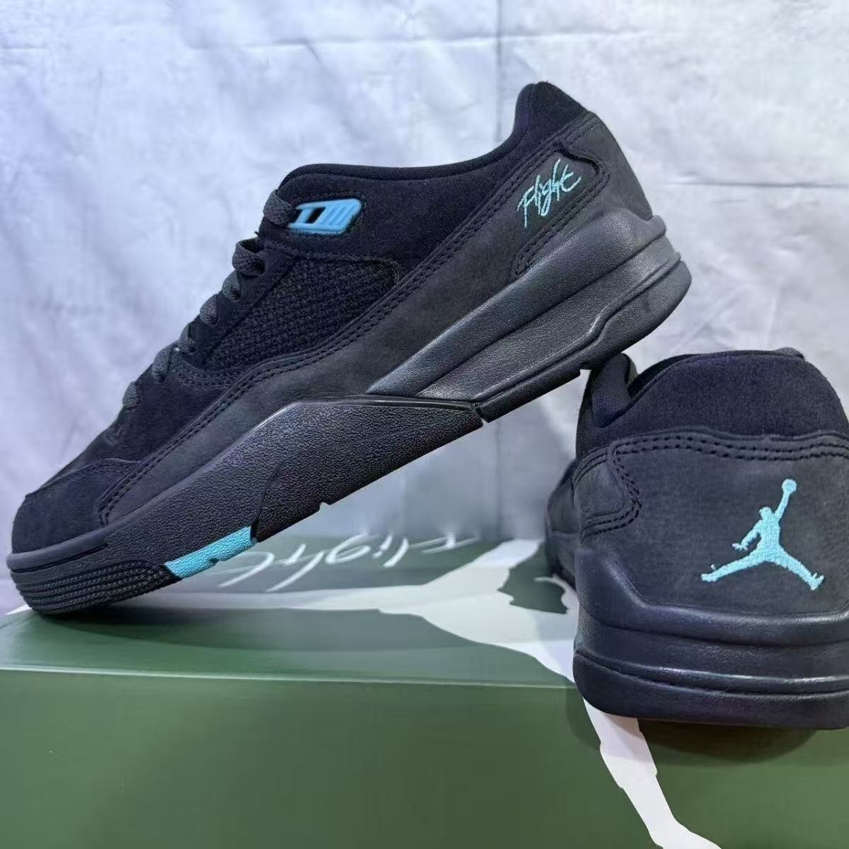 AIR JORDAN FLIGHT COURT AJ RETRO "BLACK / BLUE"