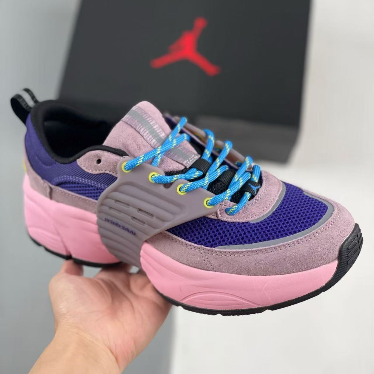 AIR JORDAN TRUNNER LX "PINK / NAVY BLUE / GREY"