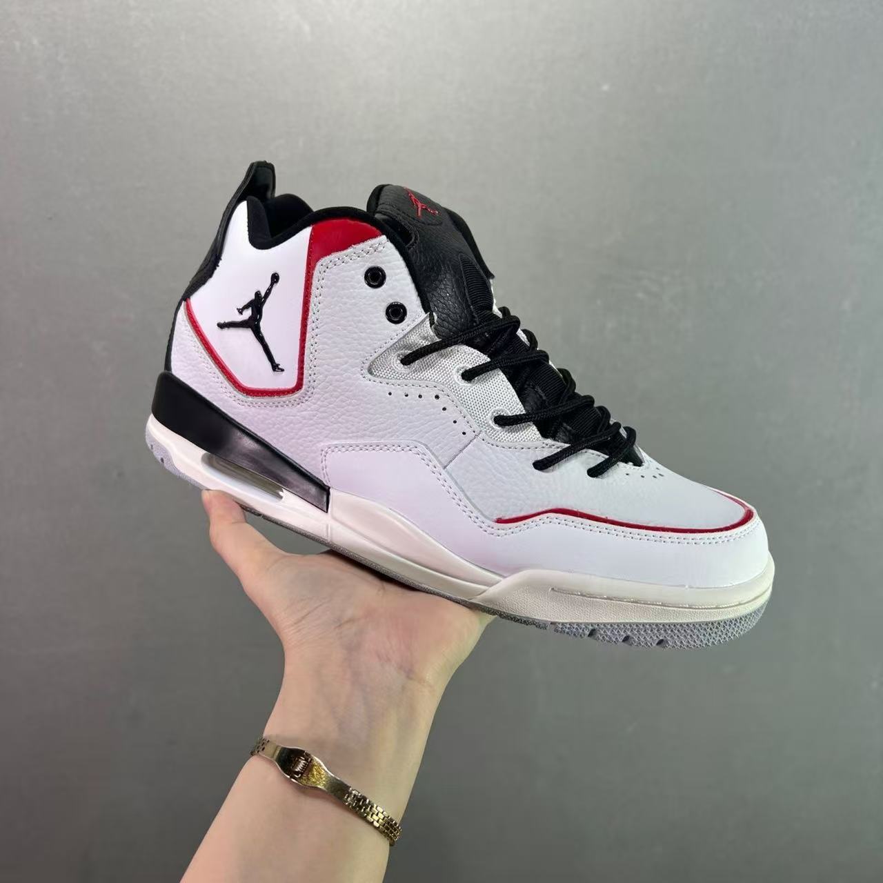 AIR JORDAN COURTSIDE 23 "BLACK / WHITE"